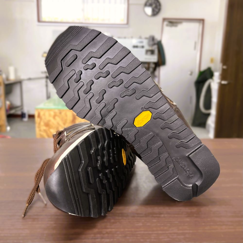 ニューバランス576 レザー Made in England Vibram 930C オールソール交換修理