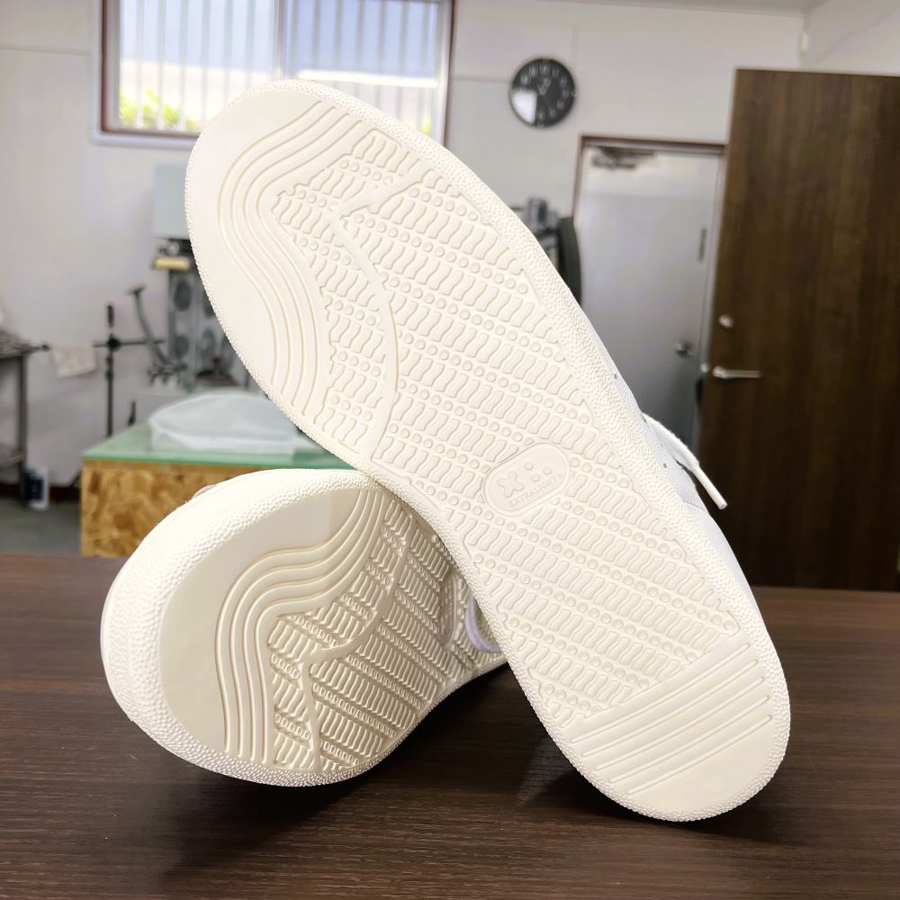 アディダス スタンスミス オールソール修理 純正風ソール交換