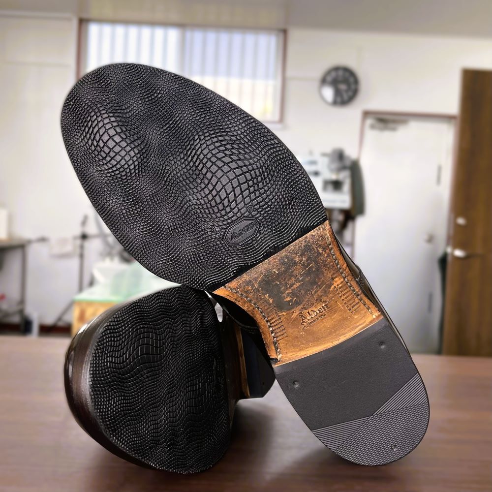 オールデン56201 つま先補強 ビブラム2340 ハーフソール修理