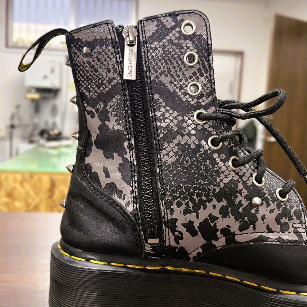 ドクターマーチン サイドジップ ファスナー交換 修理事例