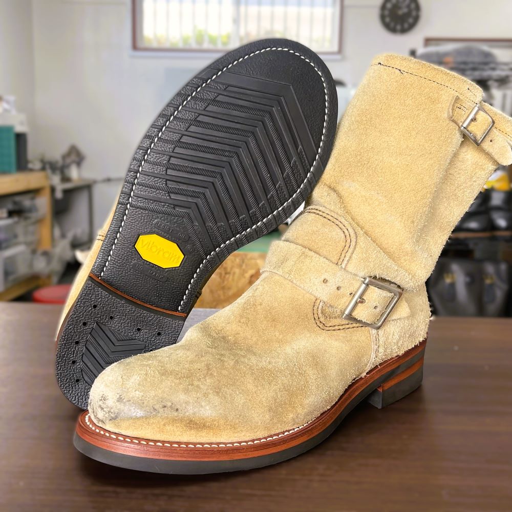 RED WING（レッドウィング）8268 エンジニアブーツのリウェルト・Vibram700オールソール交換後